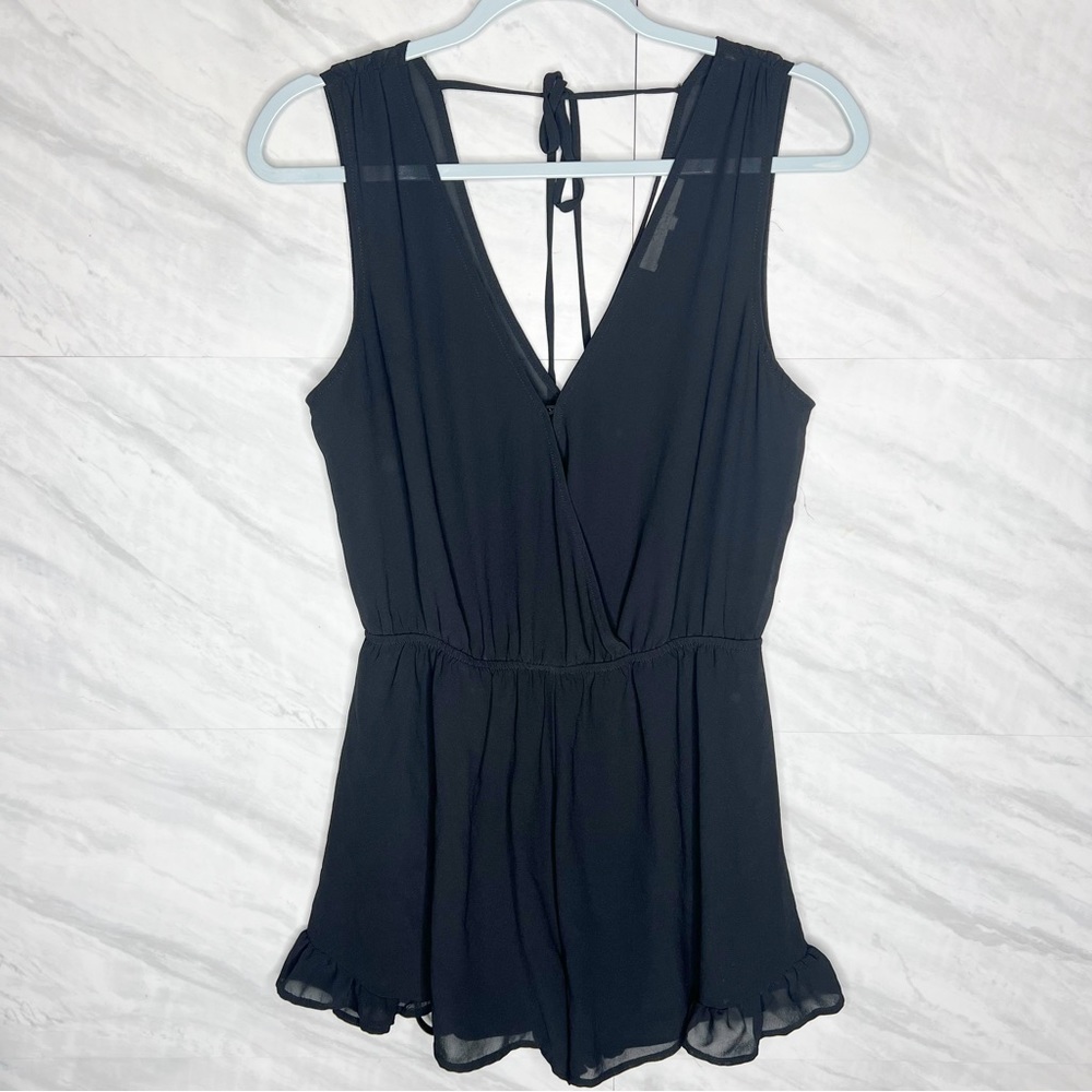 ASTR the label Romper Small